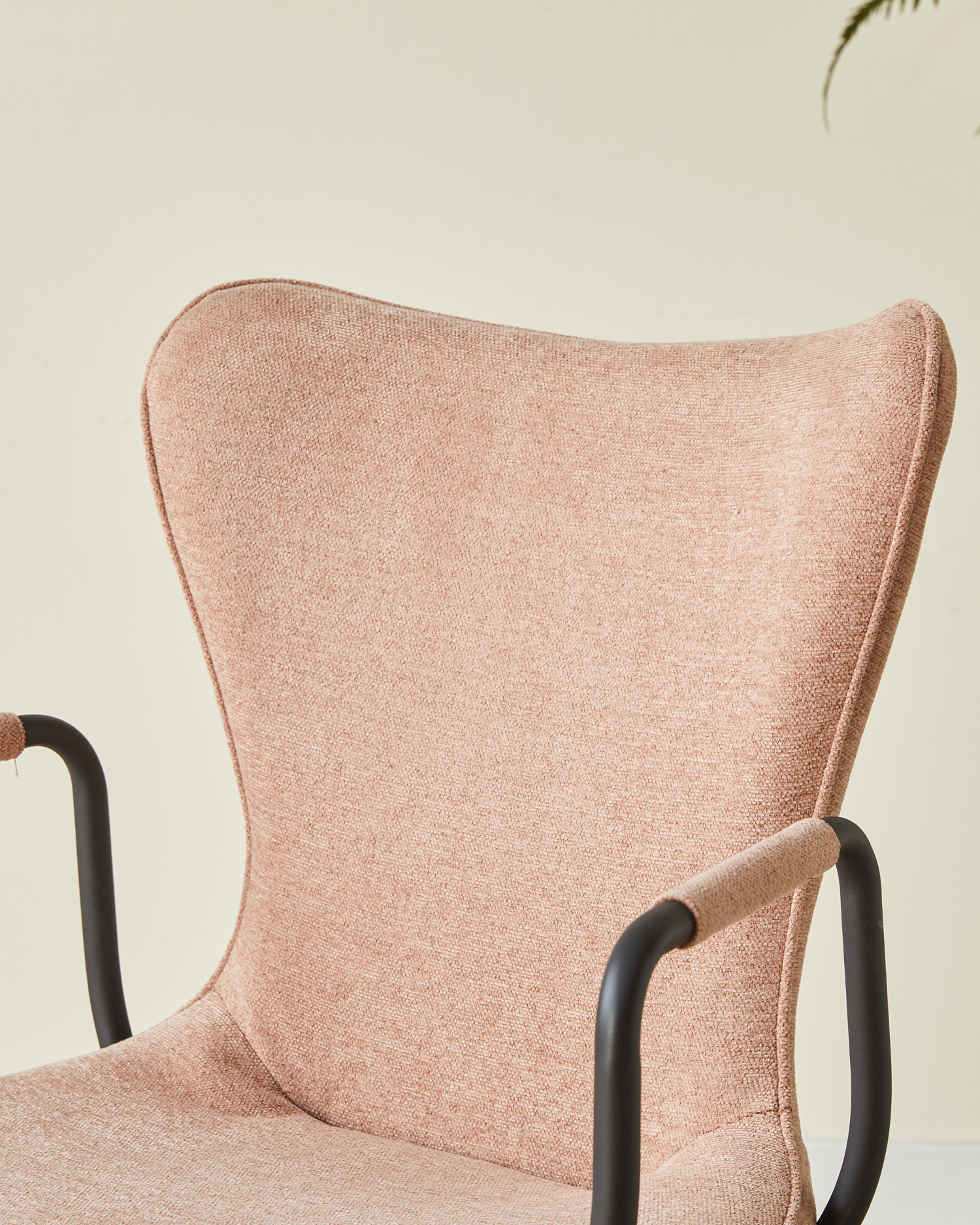 Eigentijdse eetstoelen met arm Eigentijdse eetstoelen met arm