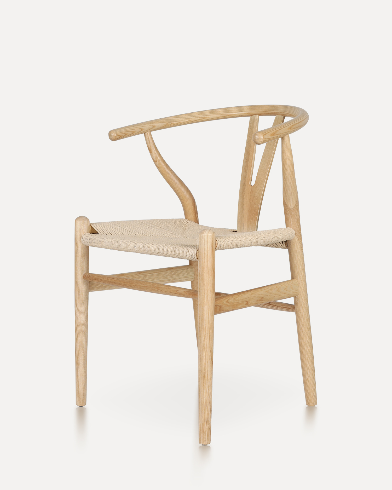 Tijdloze elegantie houten stoel Tijdloze elegantie houten stoel