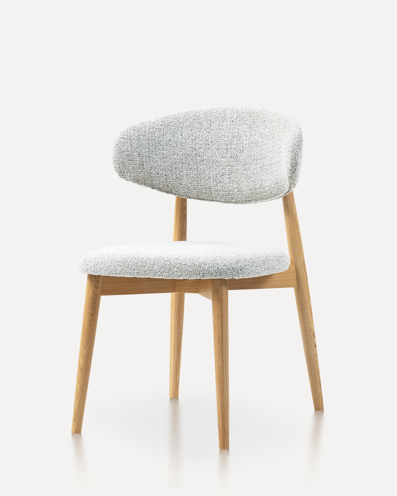 Gestoffeerde vaste houten stoelen Gestoffeerde vaste houten stoelen