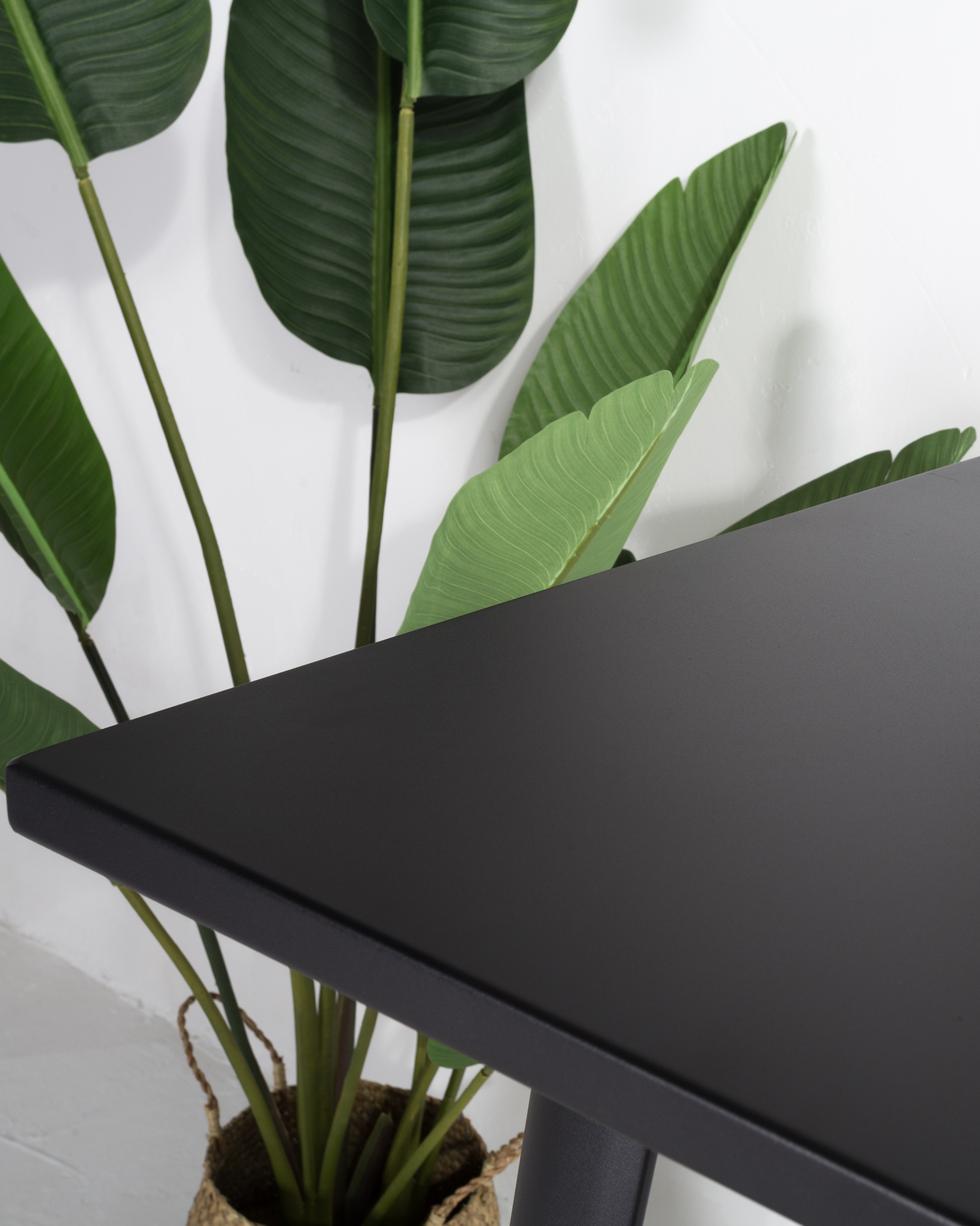 Metalen staaftafel Metalen staaftafel