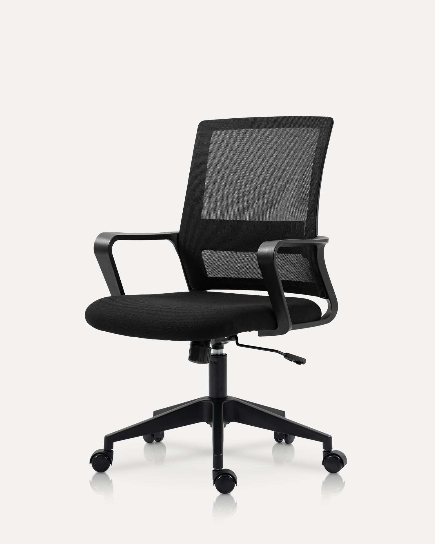 Gladde kromme zwenkstoel